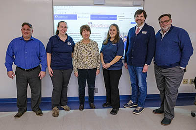 employees working on standard 1