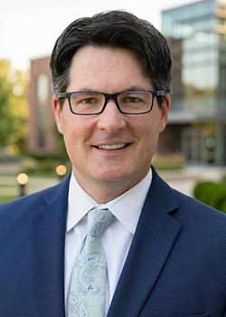 Sean Fischer headshot