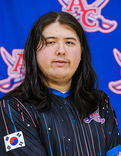 Josiah Park Headshot headshot