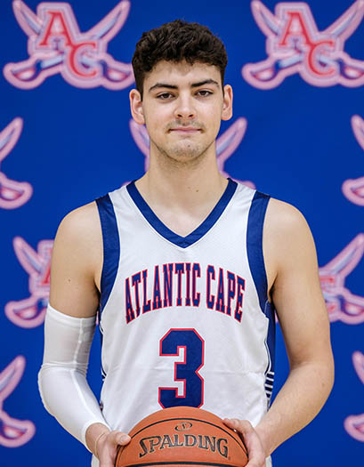 Aidan Haluszka headshot headshot