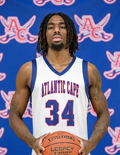 Olyn Knox headshot headshot