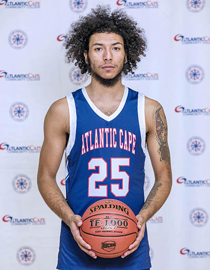 Semajeh Echols headshot