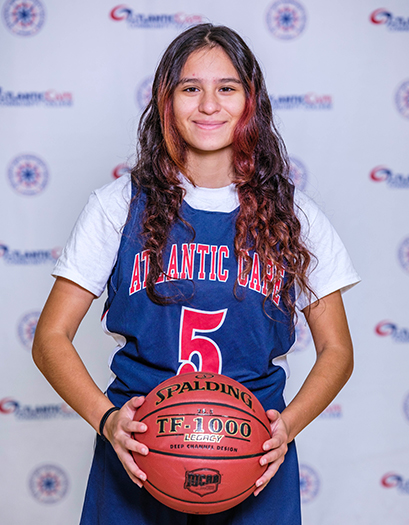 Samantha Cosme headshot