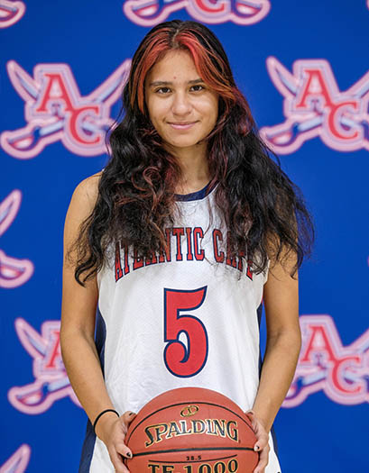 Samantha Cosme headshot headshot