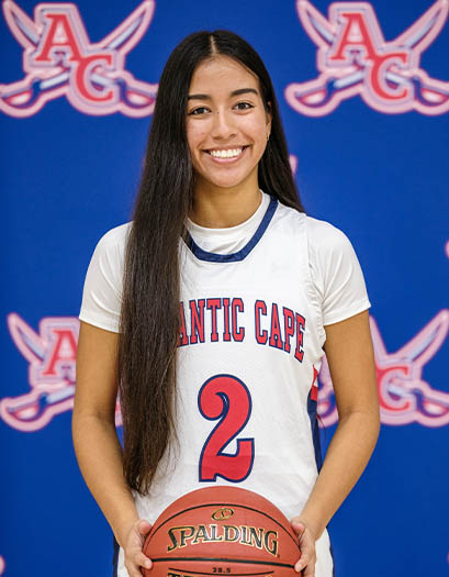 Alexandra Montoya headshot headshot