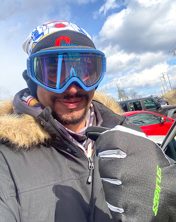 Andres Figueroa Jr. headshot