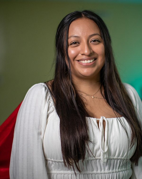 Aylin Alvarez headshot