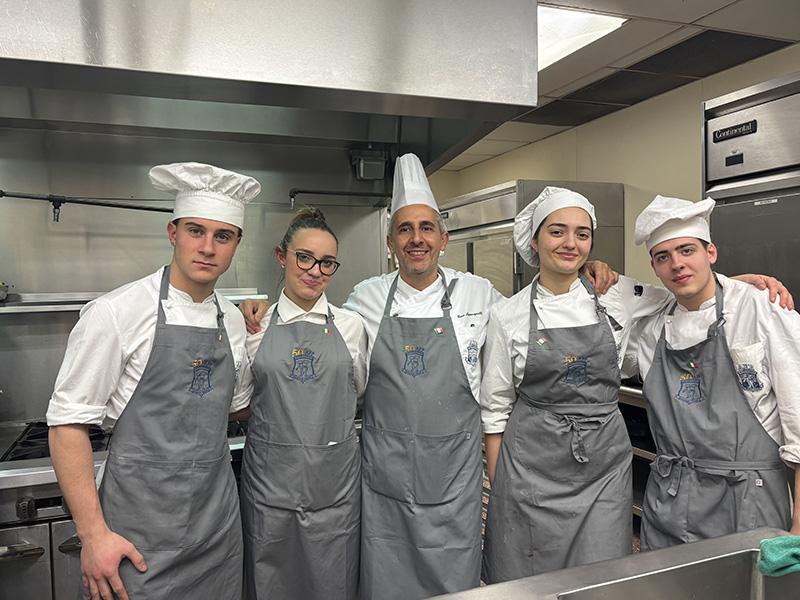 Students from AFP in Italy at 2025 Italy Dinner