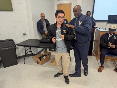 Vincent Casequin receives his MAC jacket