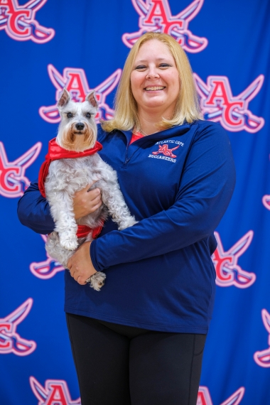 Head Coach Karla Maisto and Lady