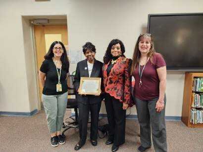 Dr. Gaba receives her Woman of Distinction award